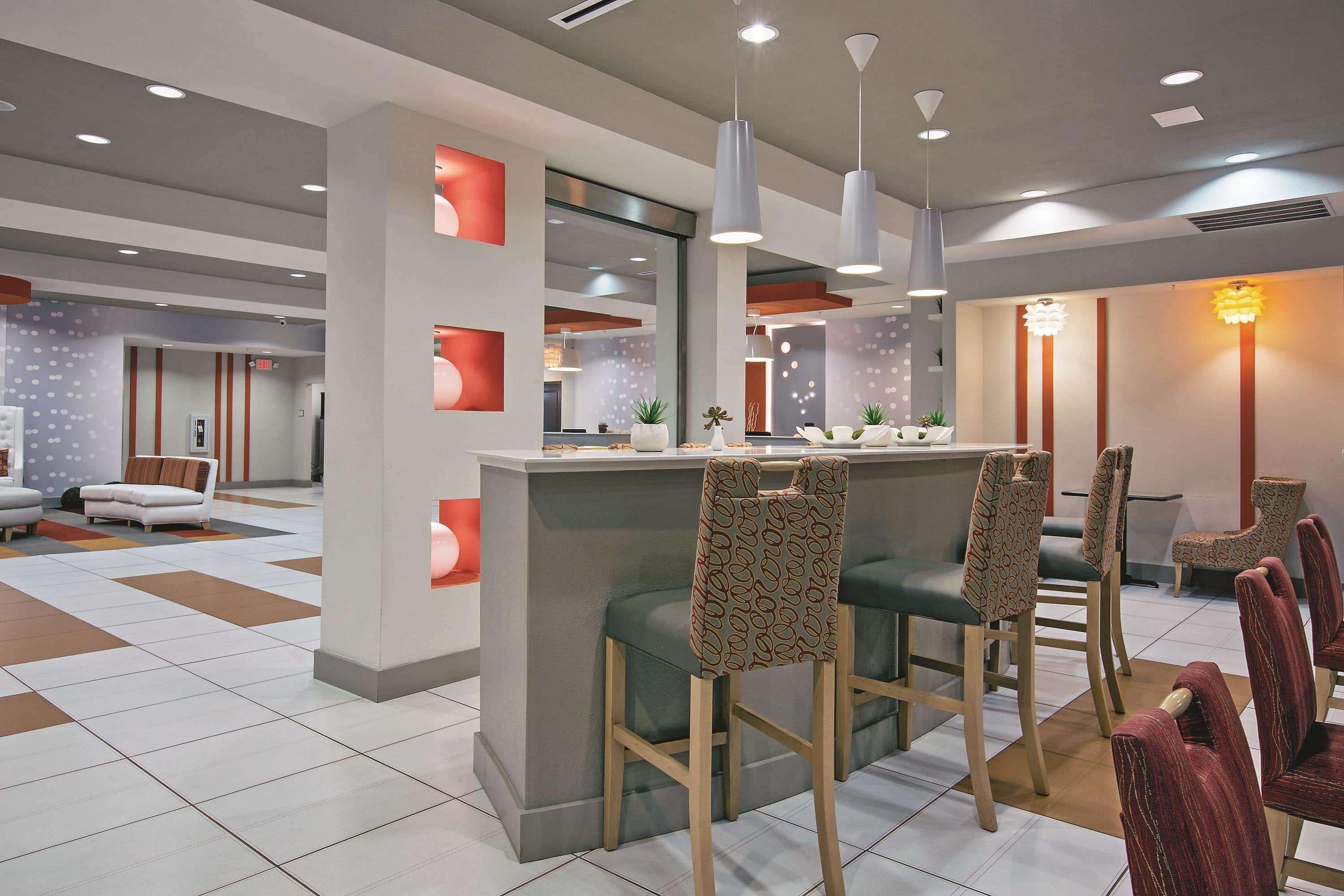 La Quinta By Wyndham Harrisburg-Hershey Exterior photo